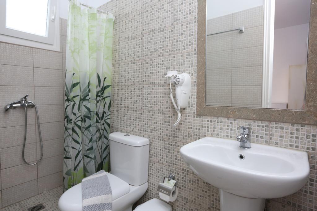 Kastro Hotel *